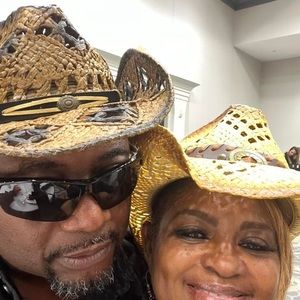 Meet your Posher, Janie